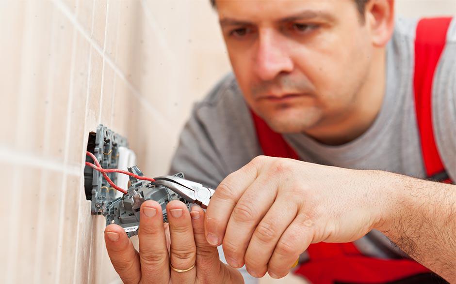 besoin d'un électricien Marcoussis